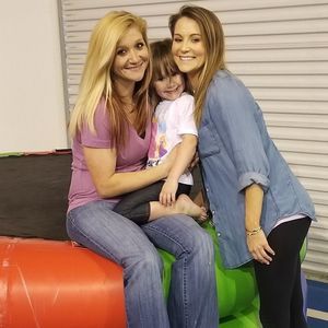 Meet your Posher, Traci